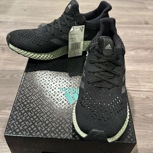 Futurecraft 4D Size 8